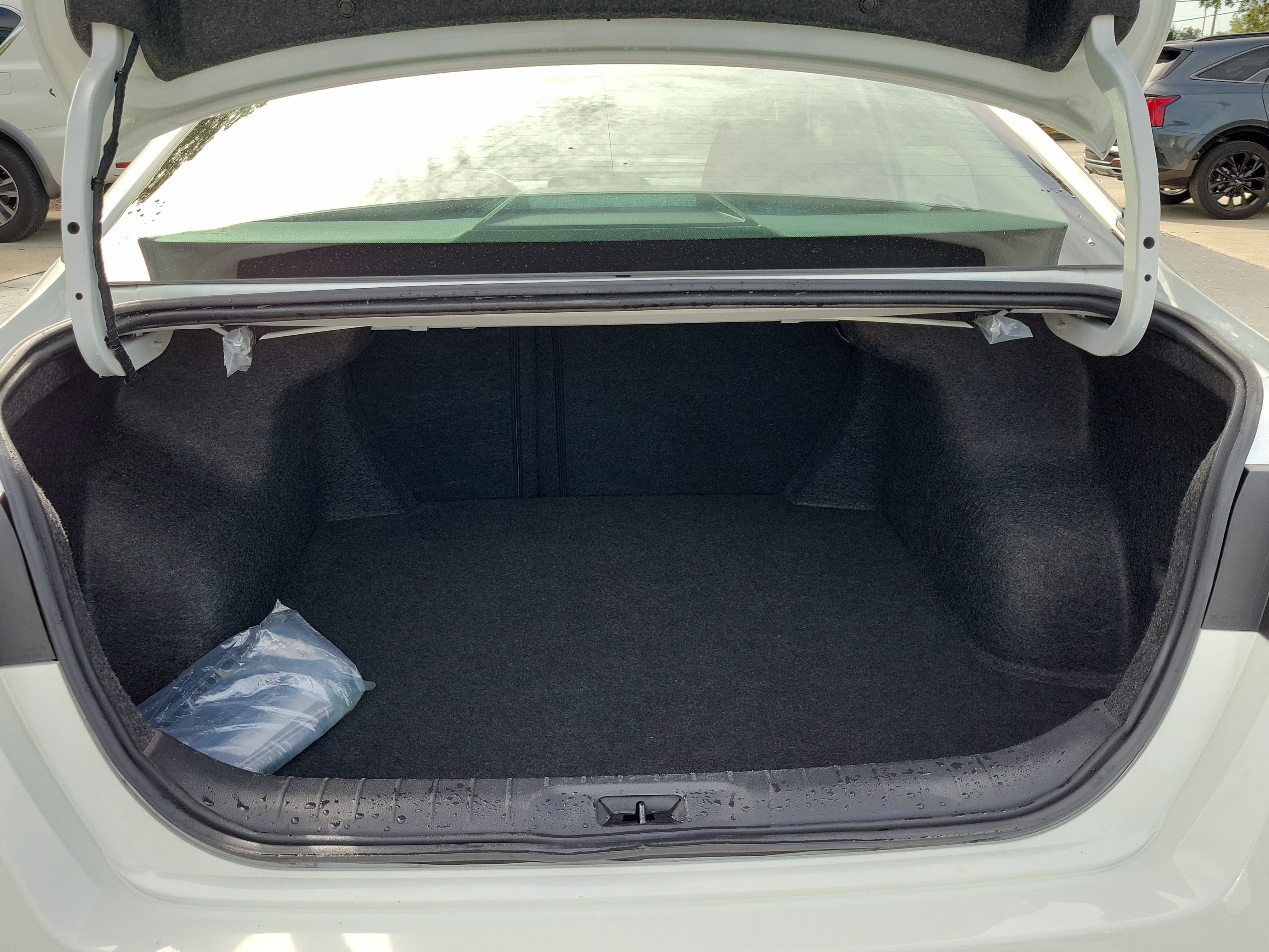 Certified 2025 Nissan Altima 2.5 S FWD image 9