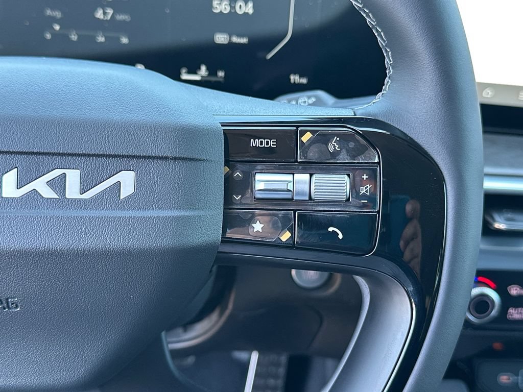 New 2026 Kia Sorento SX AWD/4WD image 17