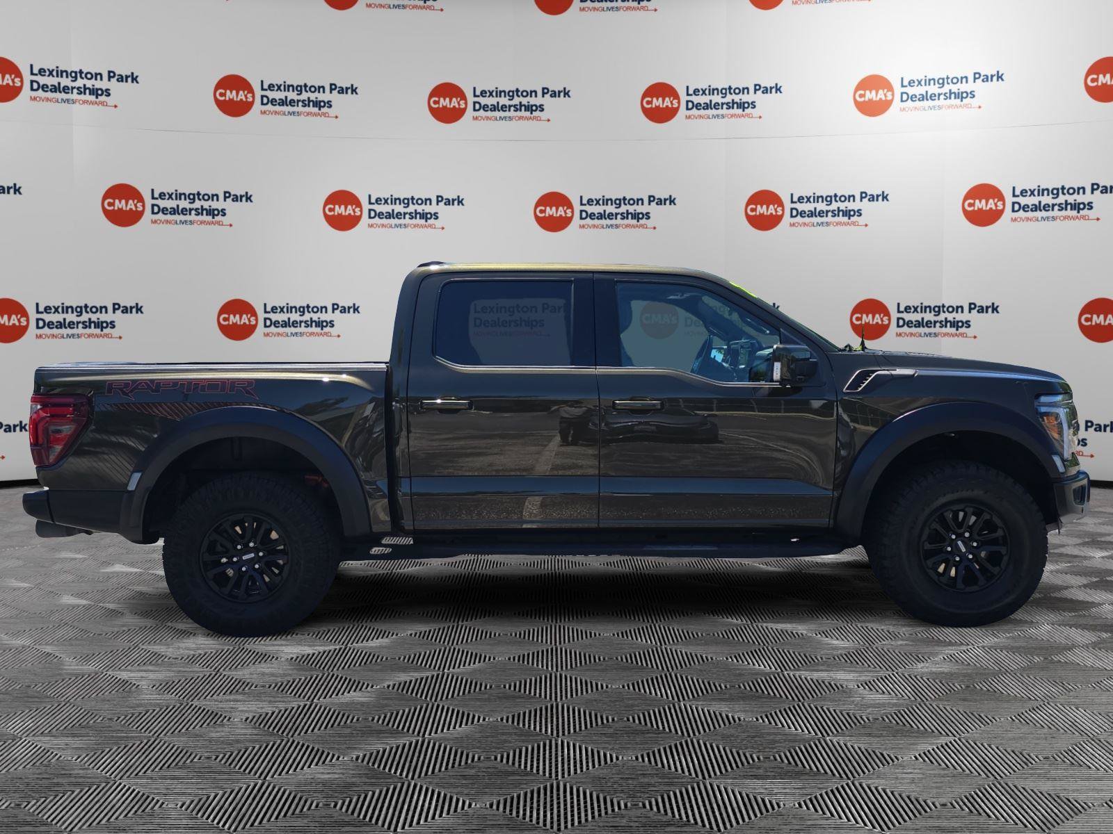 Used 2024 Ford F150 Raptor AWD/4WD image 8