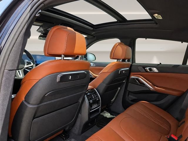 New 2027 BMW X6 M60i AWD/4WD image 13