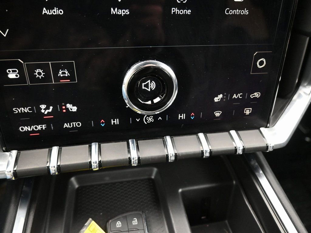 Used 2025 GMC Acadia Elevation AWD/4WD image 13