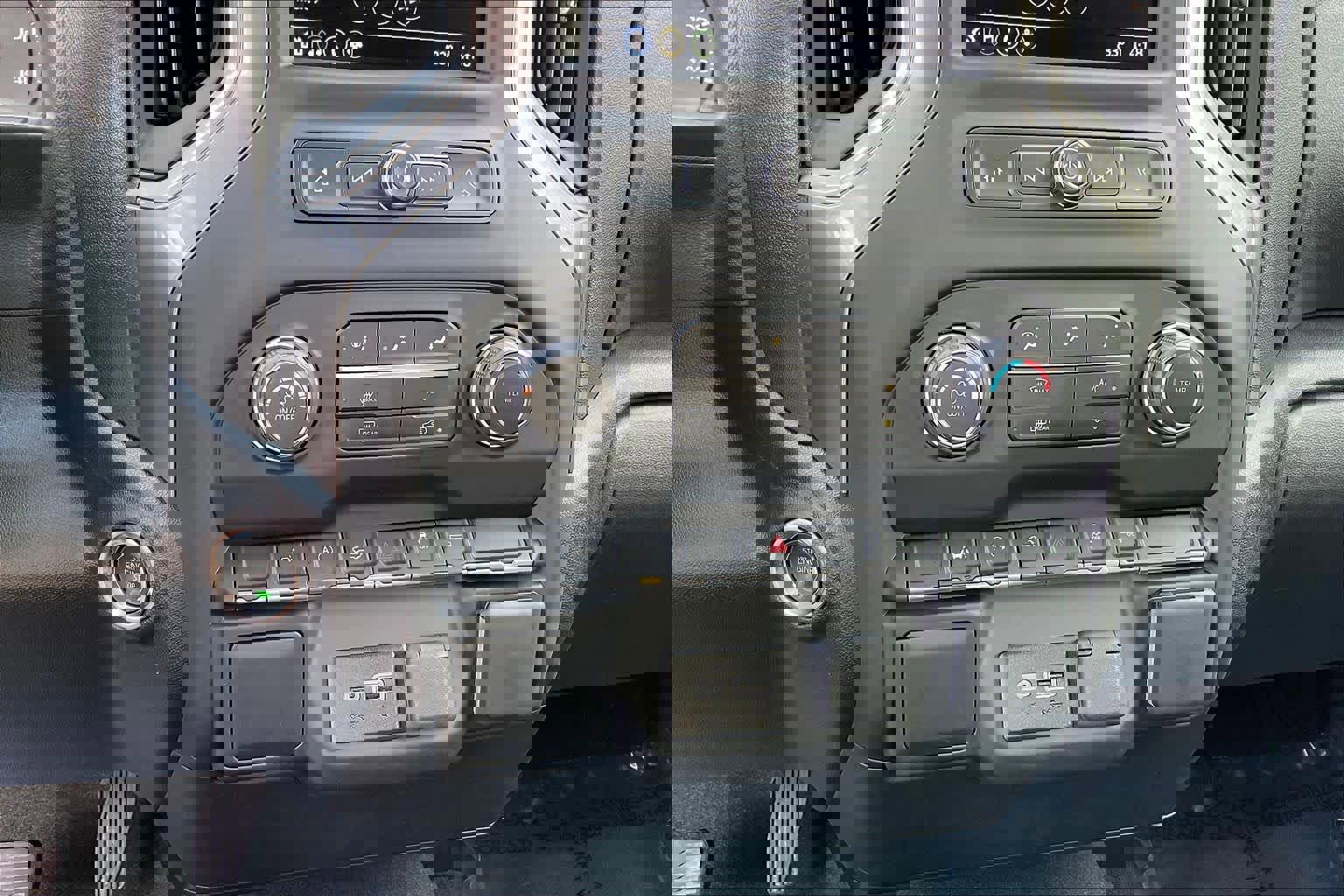 Used 2026 Chevrolet Silverado 1500 Custom image 55