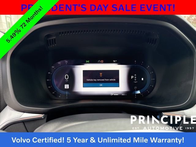 Certified 2022 Volvo XC60 B5 Momentum image 22