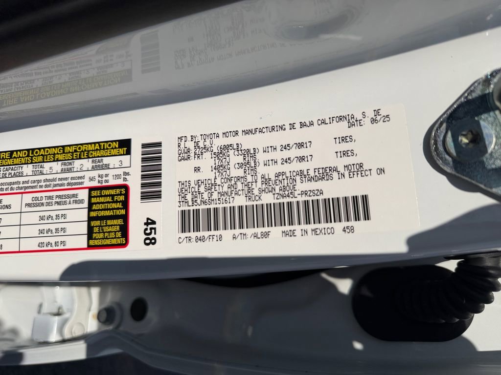 Used 2025 Toyota Tacoma SR5 image 30
