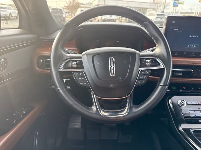 Certified 2023 Lincoln Nautilus Reserve image 19