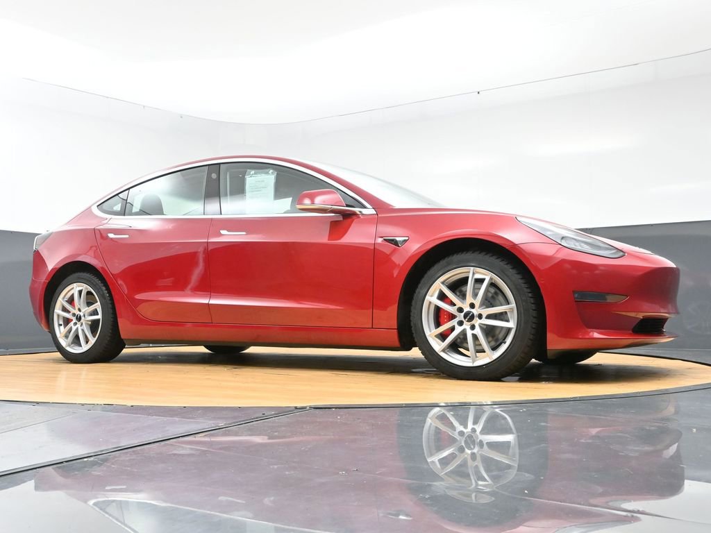 Used 2018 Tesla Model 3 Performance image 45