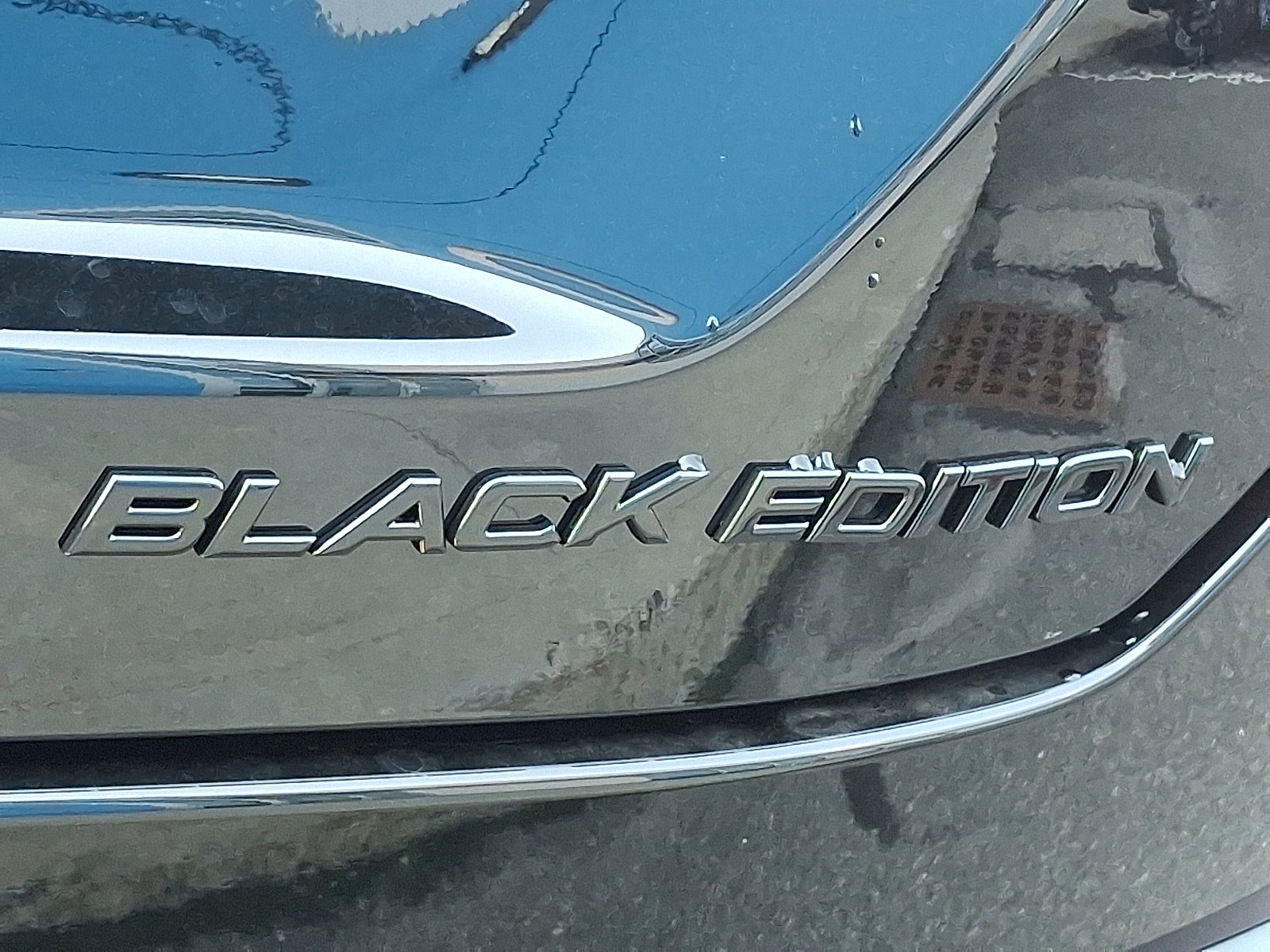 New 2025 Honda Pilot Black Edition image 12