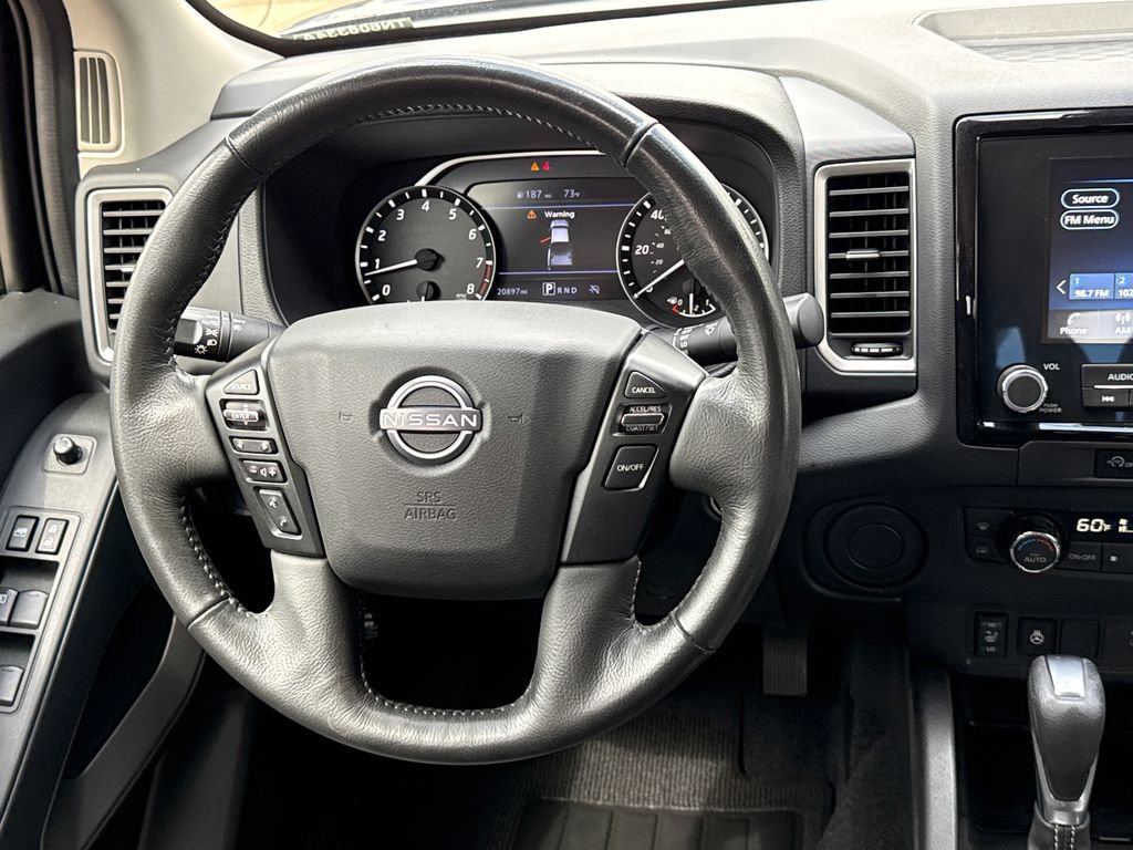 Used 2024 Nissan Frontier SV image 13
