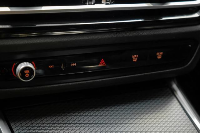 Used 2023 BMW M3 Competition AWD/4WD image 33