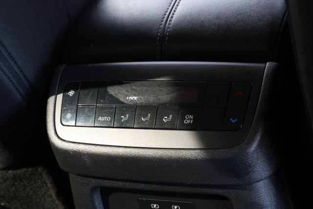 Used 2023 Nissan Pathfinder SV image 28