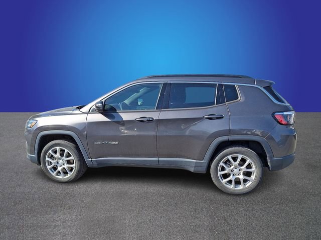 Used 2023 Jeep Compass Latitude AWD/4WD image 6