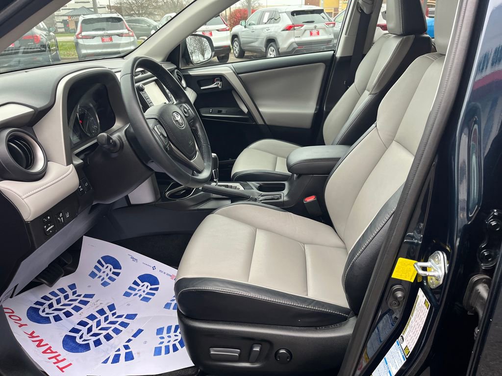 Certified 2017 Toyota RAV4 Limited image 9