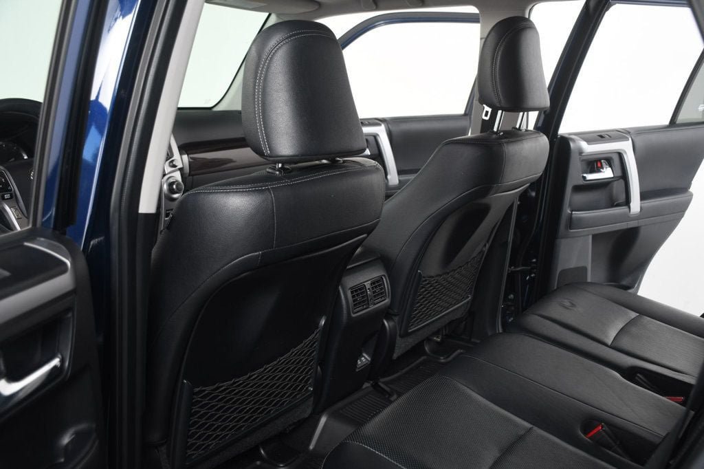 Used 2020 Toyota 4Runner Limited AWD/4WD image 31