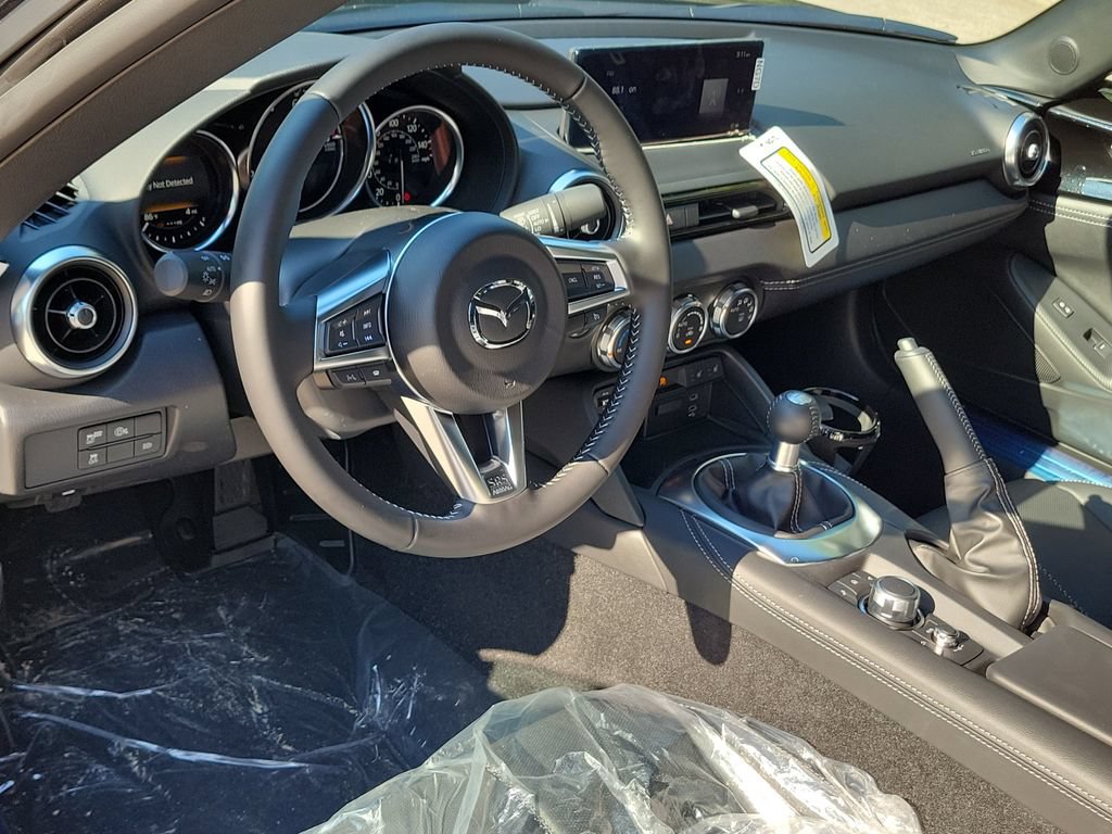 New 2026 MAZDA MX-5 Miata RF Grand Touring RWD image 16
