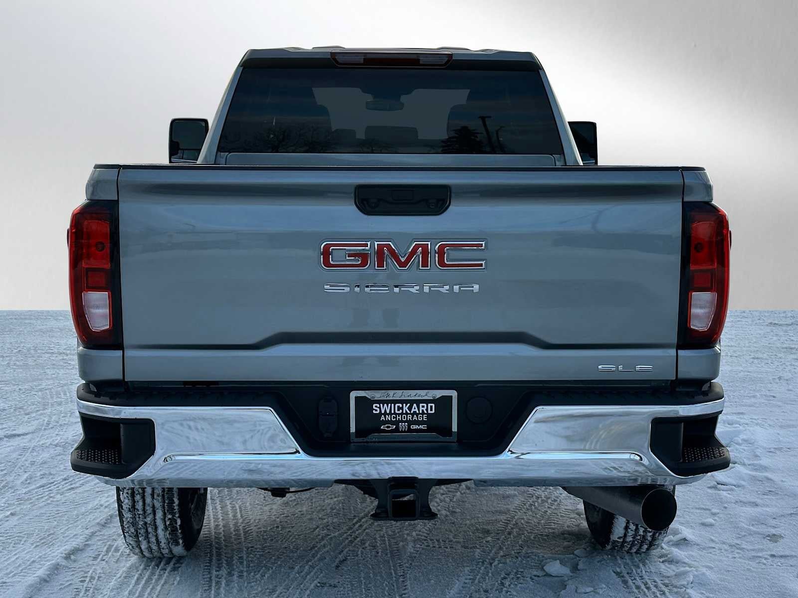 New 2026 GMC Sierra 2500 SLE image 4