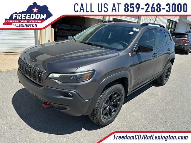 Used 2022 Jeep Cherokee Trailhawk w/ Premium Leather Package AWD/4WD image 1