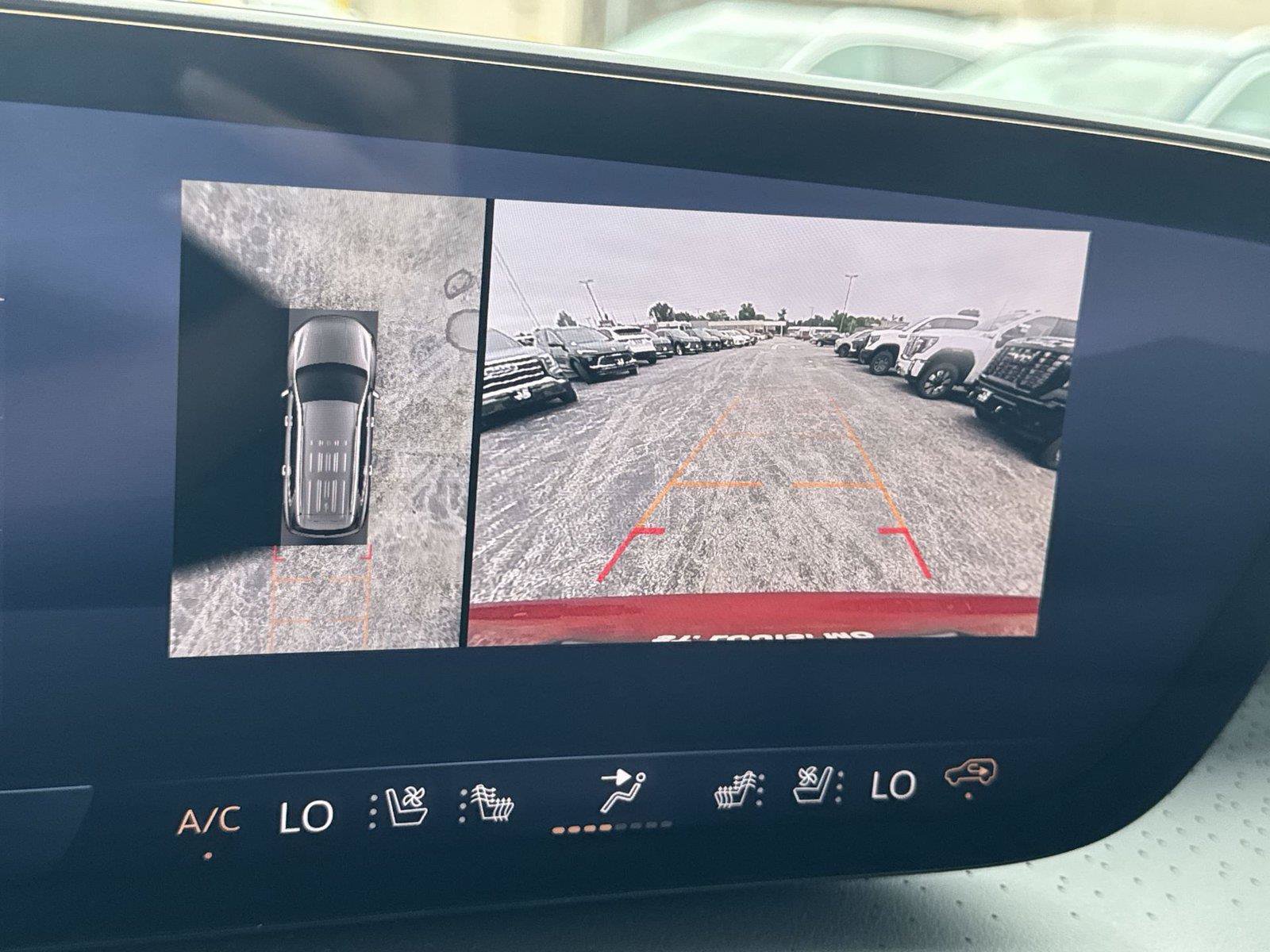 New 2026 Buick Enclave Avenir w/ Super Cruise Package FWD image 17