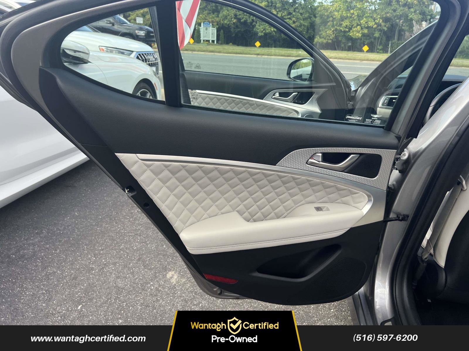 Used 2022 Genesis G70 3.3T w/ Sport Prestige Package image 13