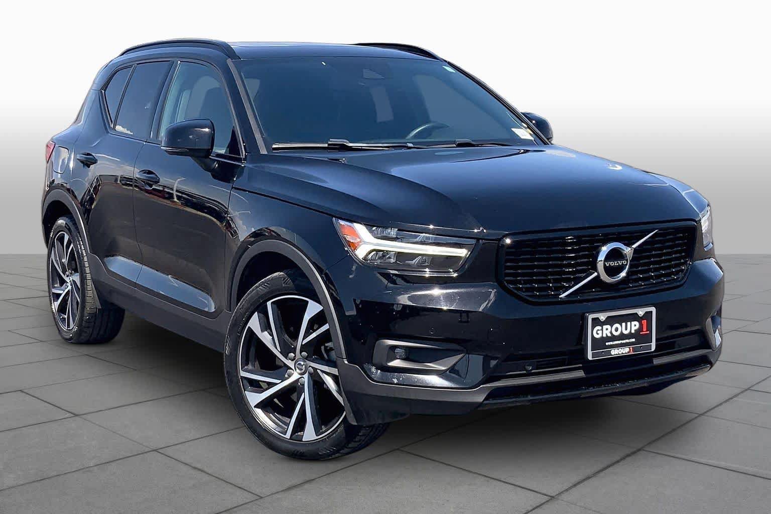 Used 2021 Volvo XC40 T5 R-Design w/ Protection Package Premier AWD/4WD image 3