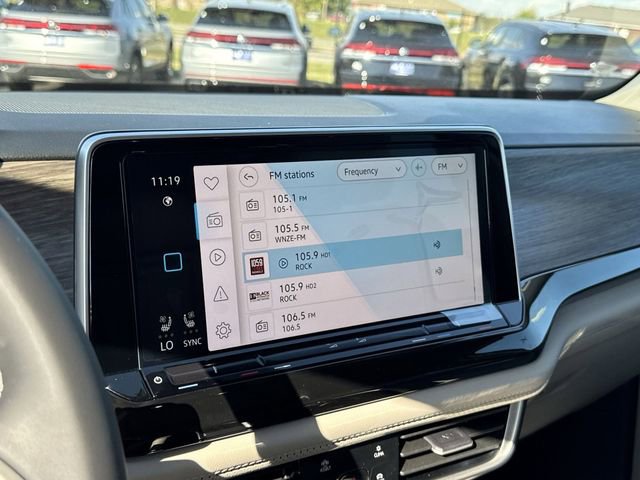 New 2026 Volkswagen Atlas SEL Premium R-Line image 19