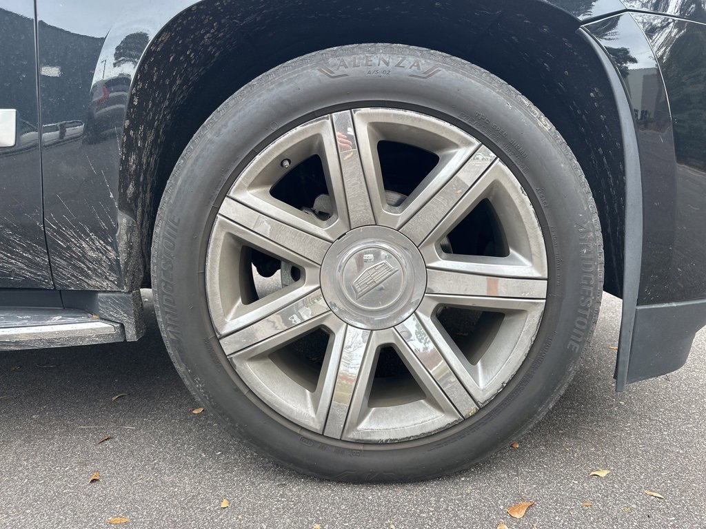 Used 2019 Cadillac Escalade ESV Luxury image 8