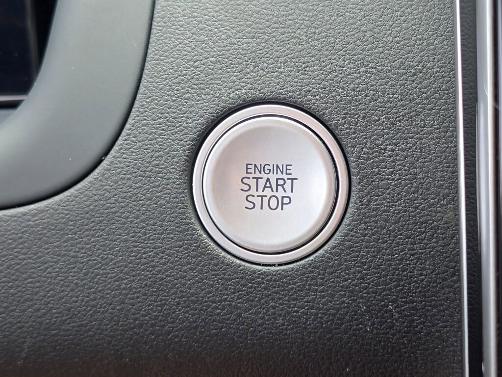 Used 2024 Hyundai Tucson Limited image 32