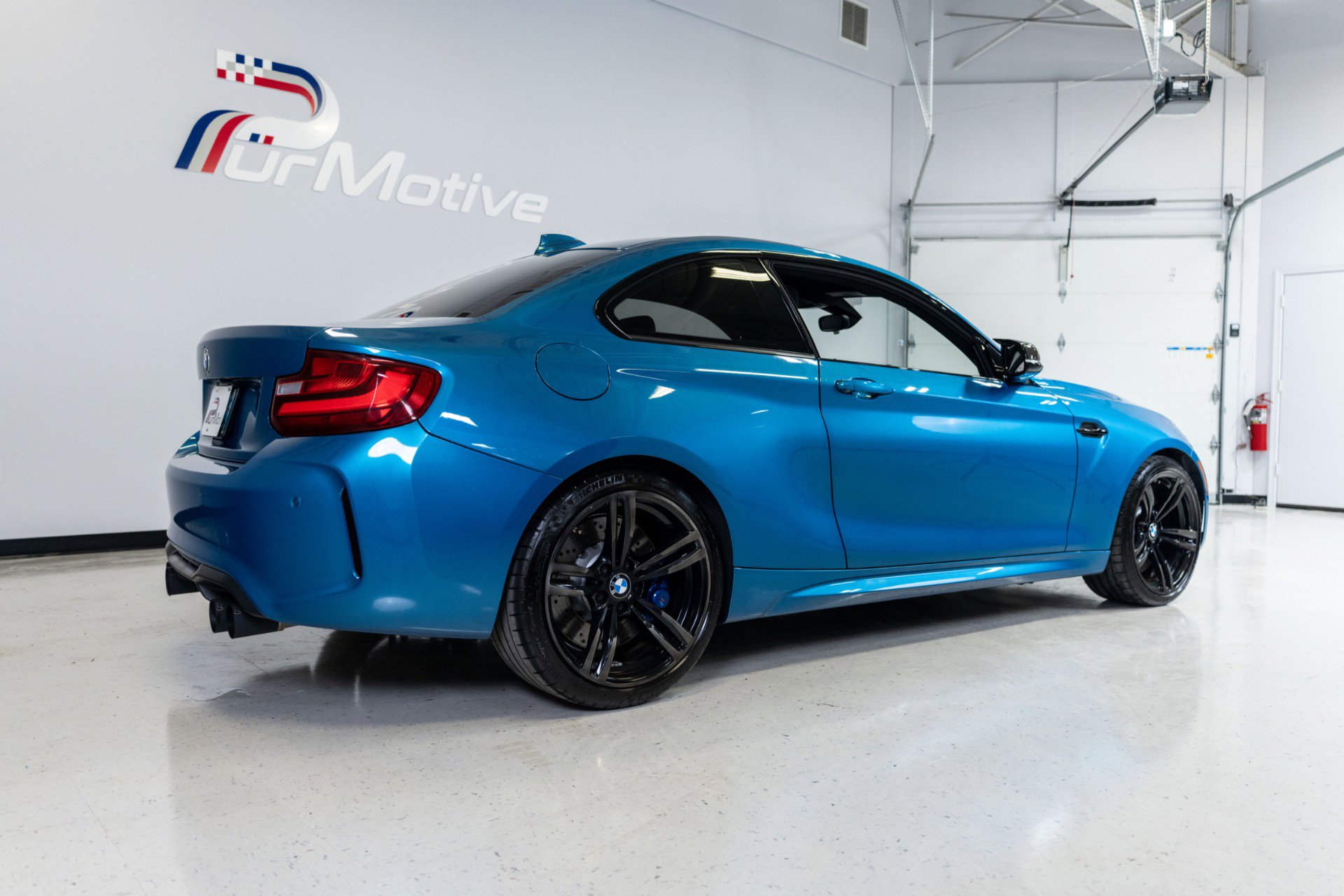 Used 2017 BMW M2 RWD image 16