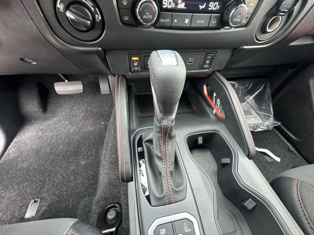 New 2026 Nissan Frontier PRO-4X w/ Pro-4x Convenience Package image 19
