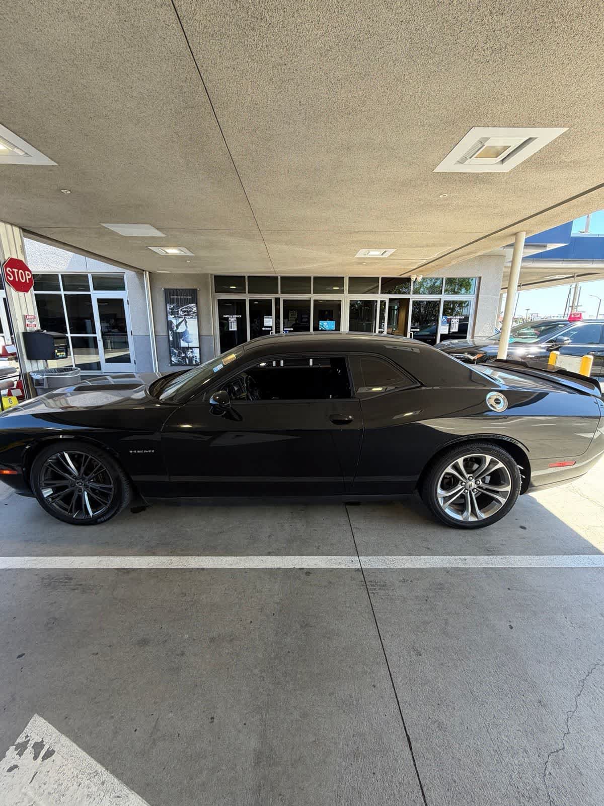 Used 2020 Dodge Challenger R/T RWD image 8