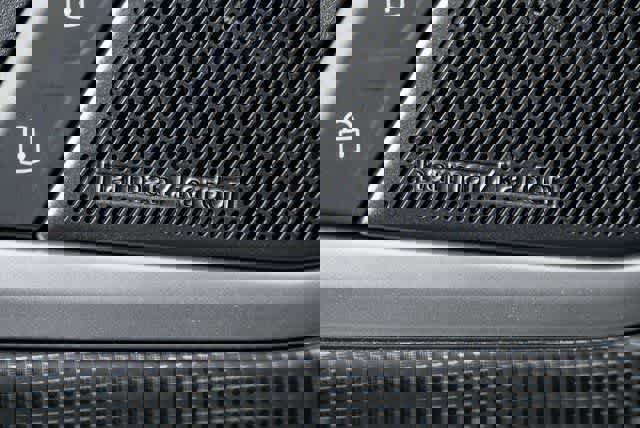 New 2026 Volkswagen Atlas Cross Sport SEL Premium R-Line image 8