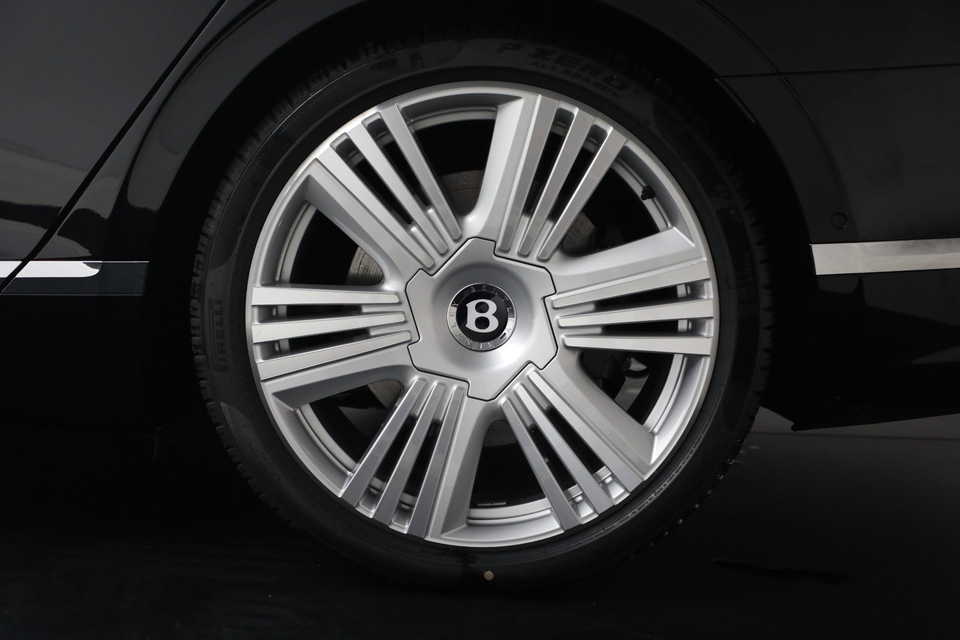 New 2026 Bentley Flying Spur Azure AWD/4WD image 15