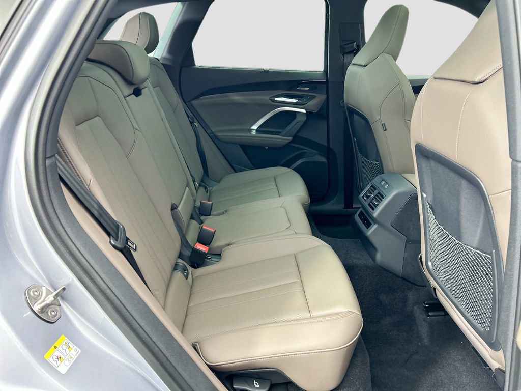 Used 2025 Audi Q5 Premium Plus w/ Premium Plus image 22