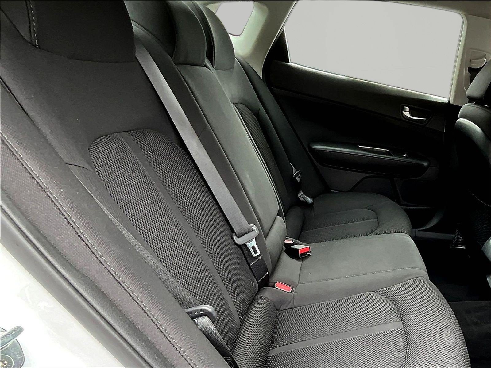 Used 2019 Kia Optima LX FWD image 25