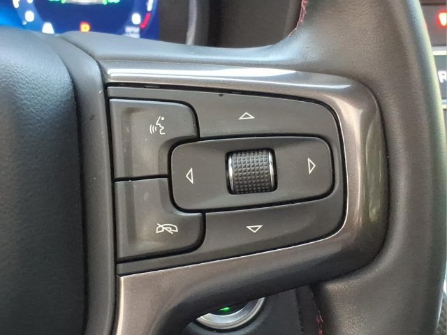 Used 2024 Chevrolet Suburban RST w/ Luxury Package RWD image 27