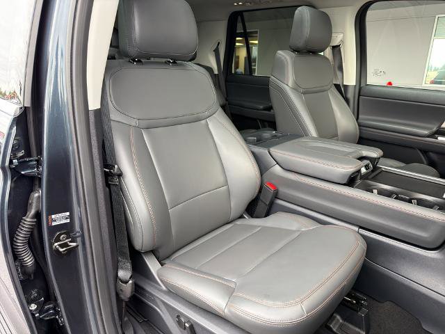 Certified 2025 Ford Expedition Active image 10