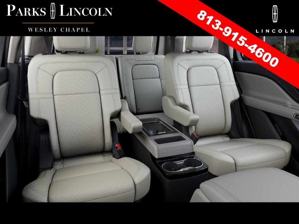 New 2027 Lincoln Aviator Reserve w/ Luxury Package RWD image 11