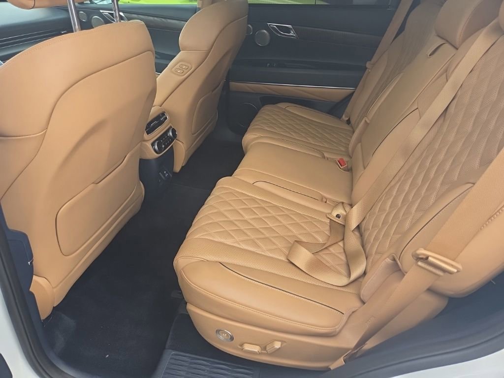 Used 2024 Genesis GV80 3.5T AWD/4WD image 23
