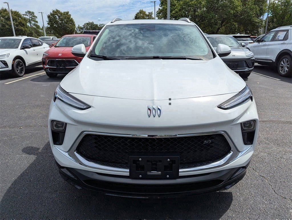 New 2026 Buick Encore GX Sport Touring w/ Comfort Package image 3