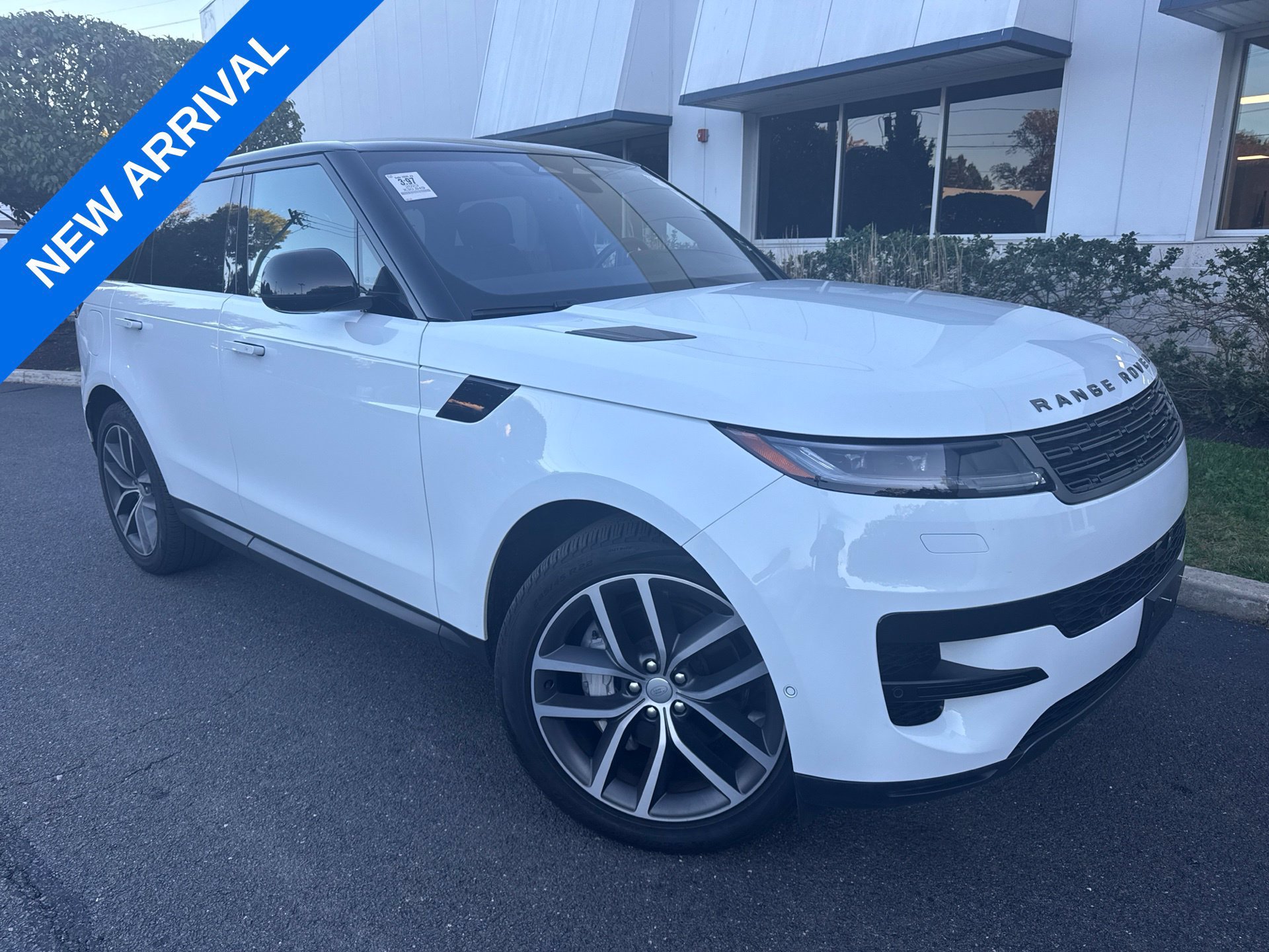 Used 2023 Land Rover Range Rover Sport SE