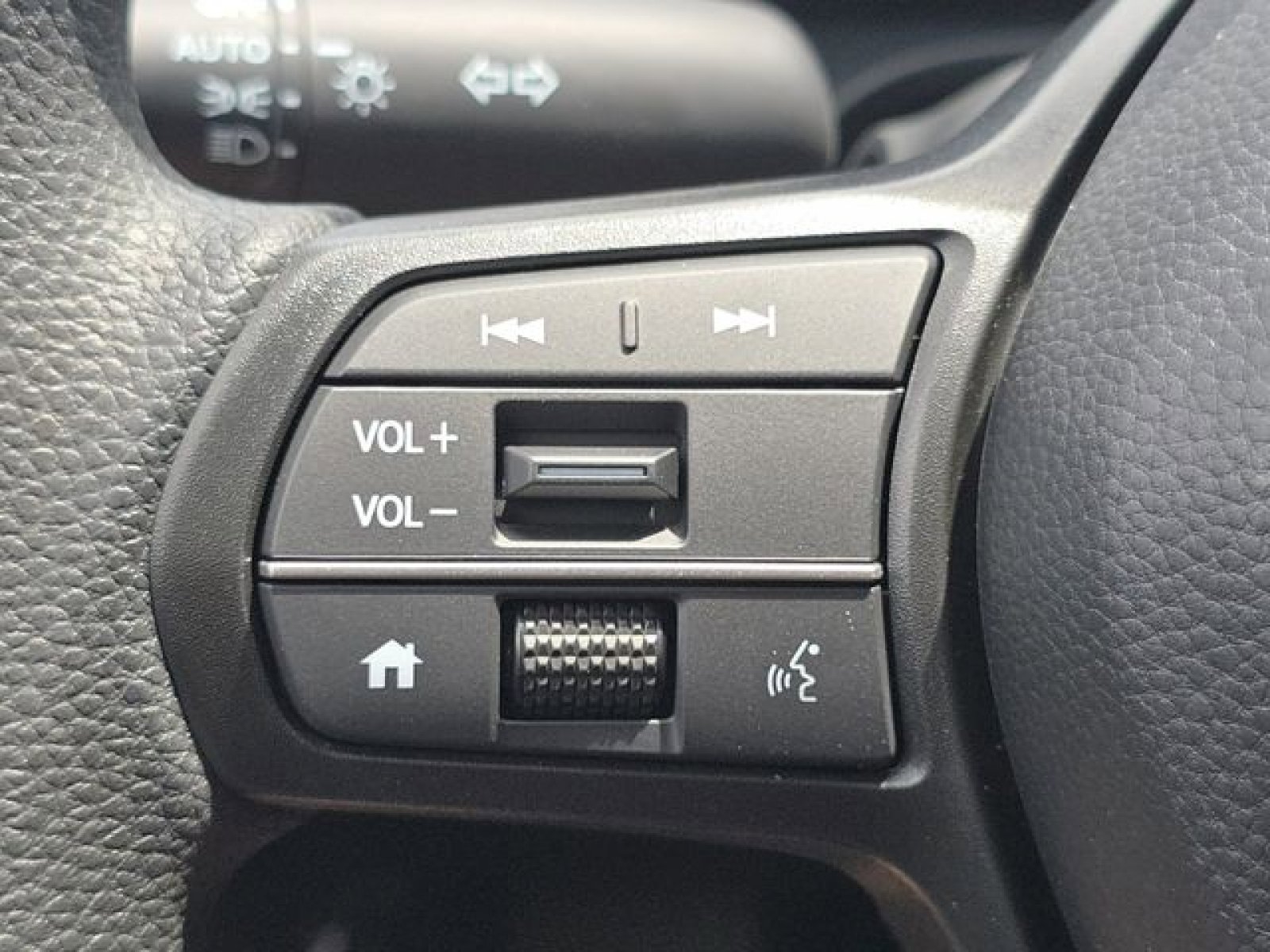 New 2026 Honda HR-V LX image 23
