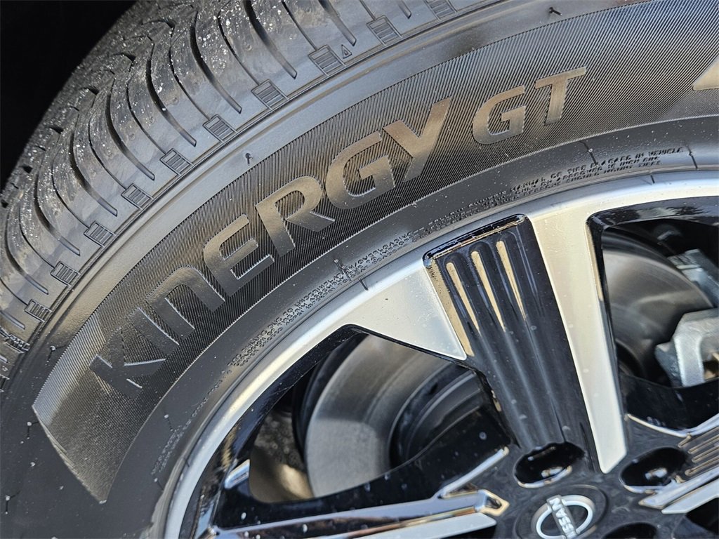 New 2025 Nissan Sentra SV w/ All-Weather Package image 14