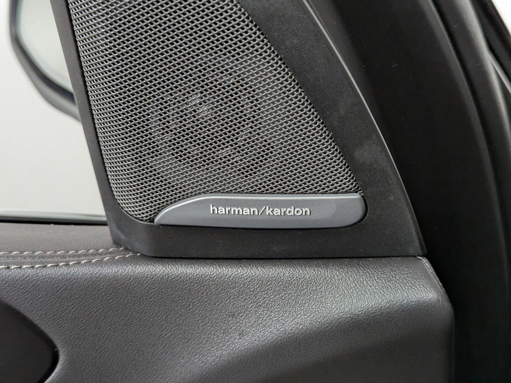 Certified 2023 BMW X7 xDrive40i w/ Premium Package image 18