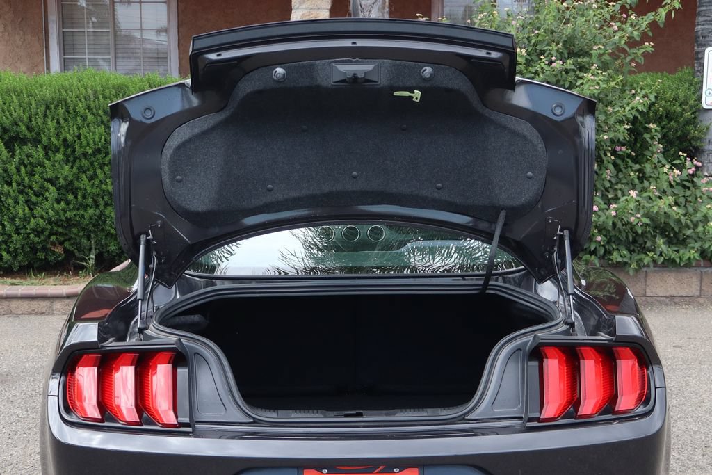 Used 2023 Ford Mustang Coupe RWD image 8