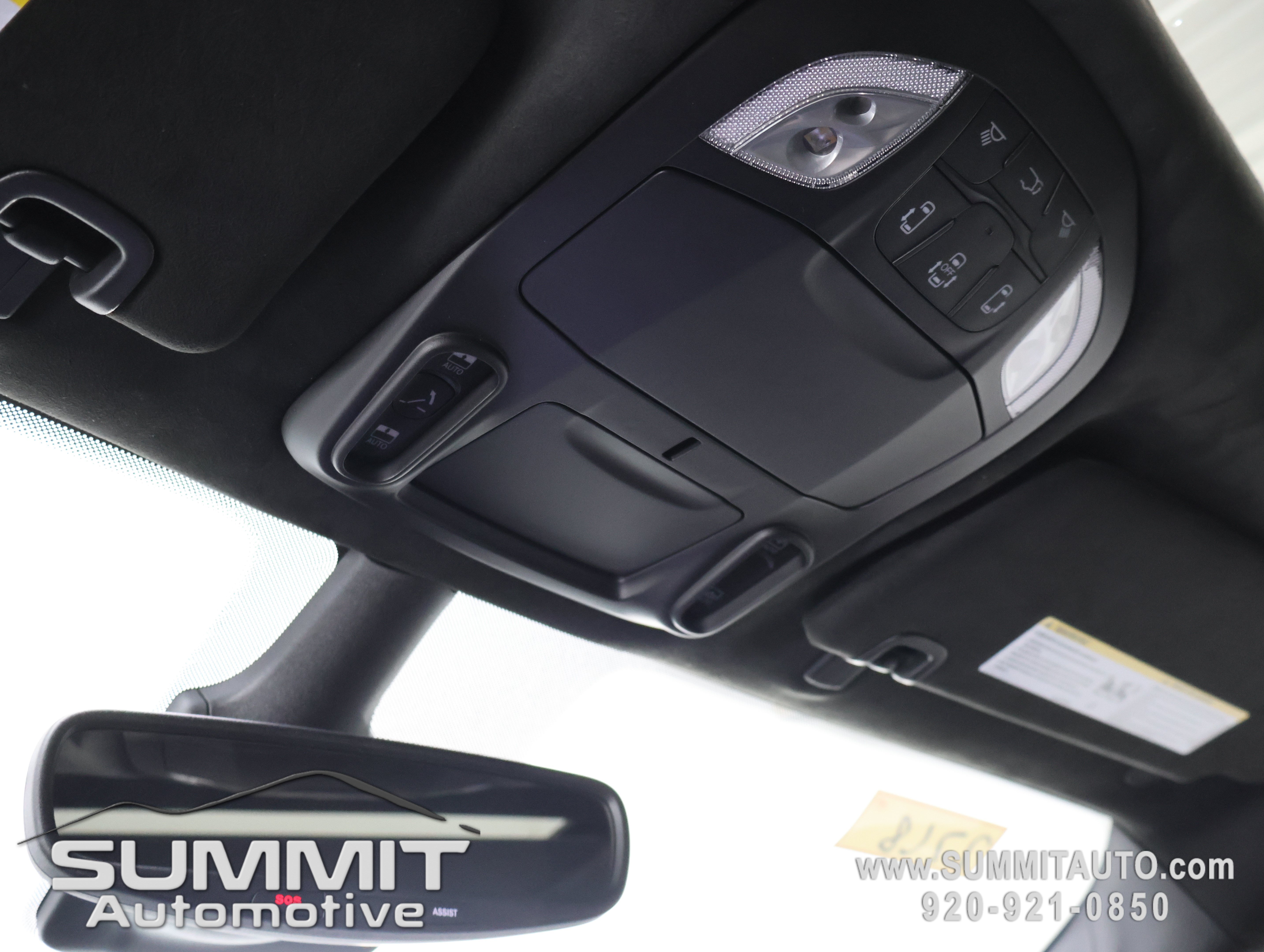 New 2027 Chrysler Pacifica Pinnacle w/ Theater Group AWD/4WD image 12