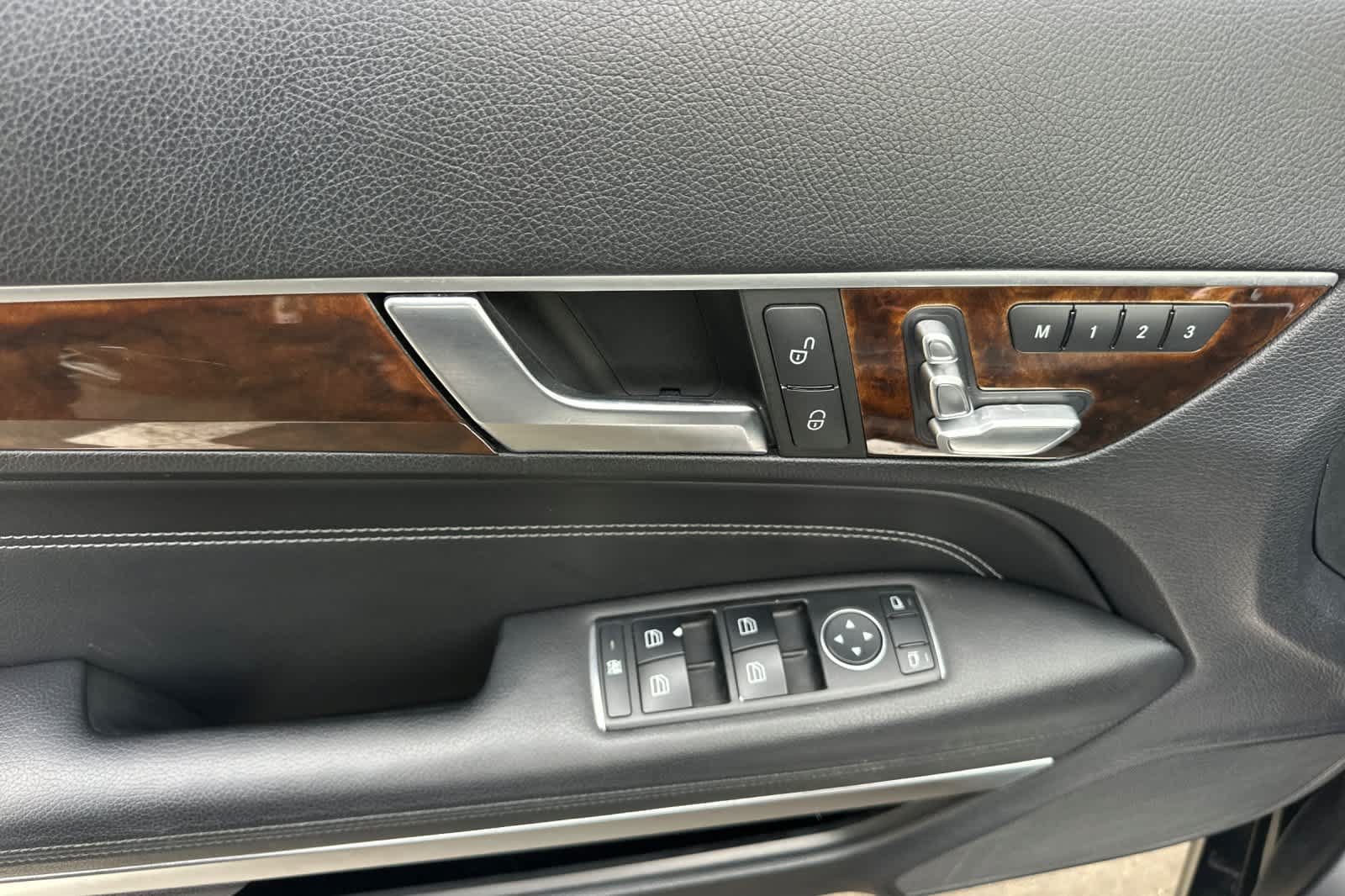 Used 2014 Mercedes-Benz E 350 Cabriolet image 15