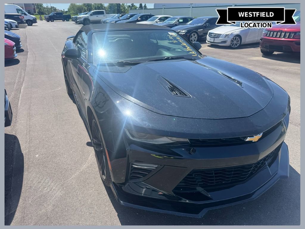 Used 2017 Chevrolet Camaro SS RWD image 1