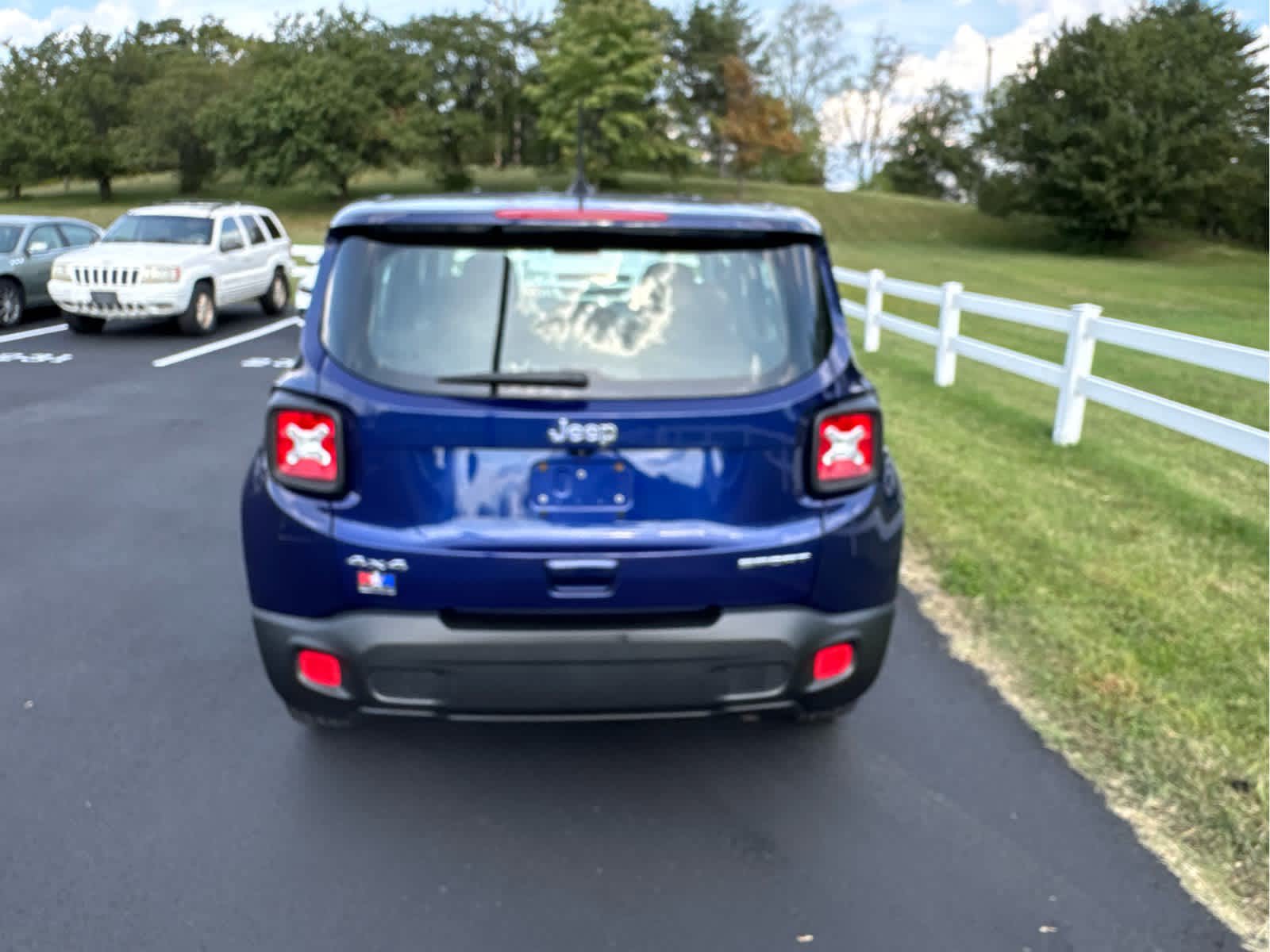 Used 2018 Jeep Renegade Sport w/ Power & Air Group AWD/4WD image 7