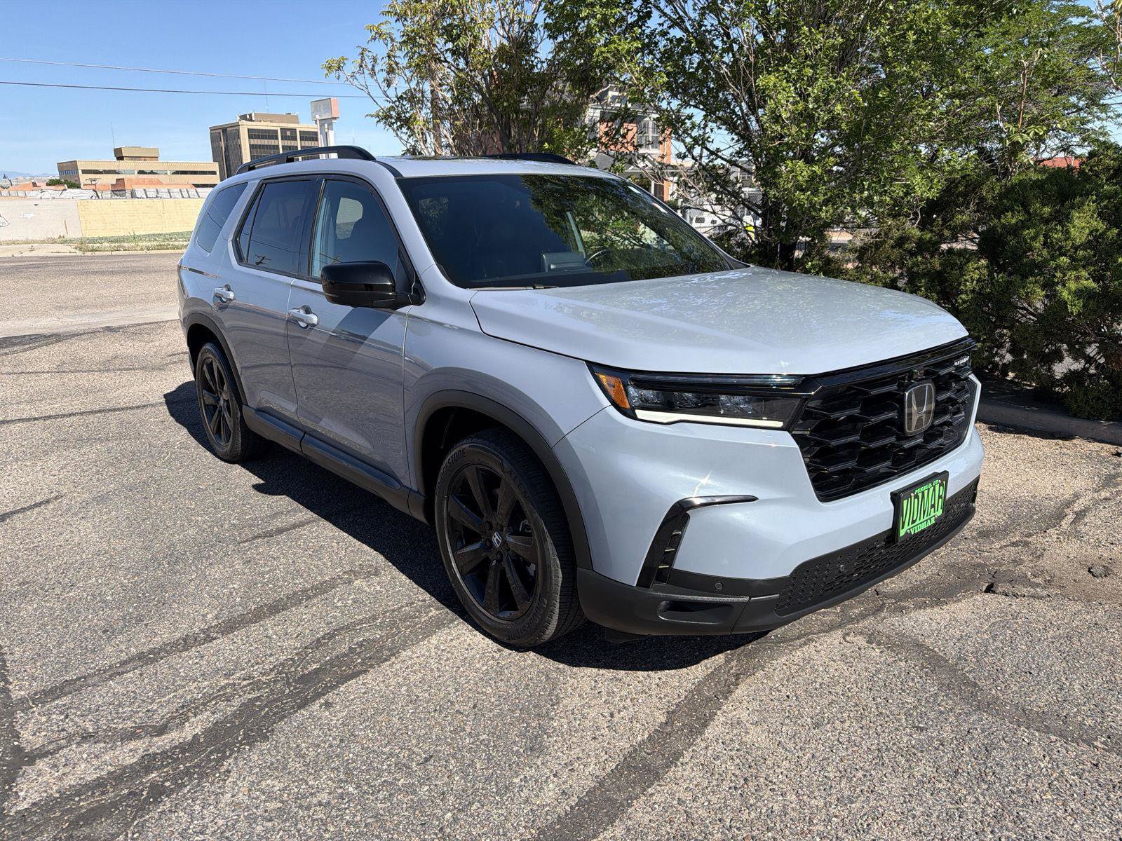 Certified 2025 Honda Pilot Black Edition