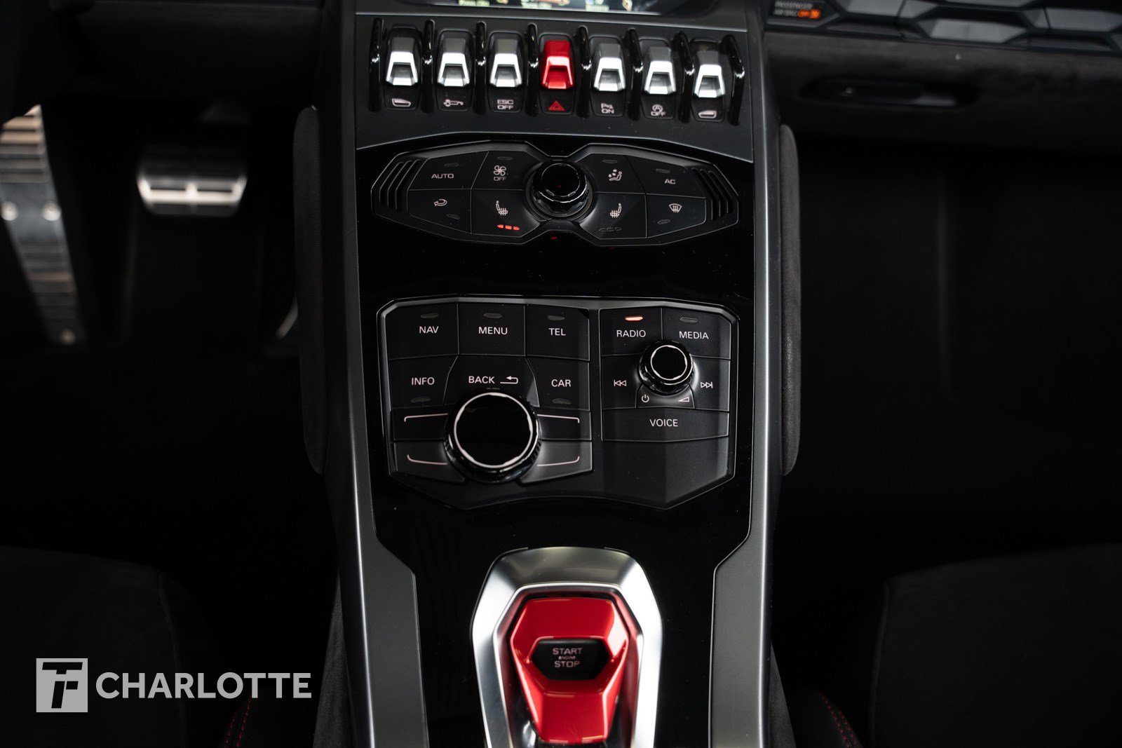 Used 2018 Lamborghini Huracan LP 580-2 image 25