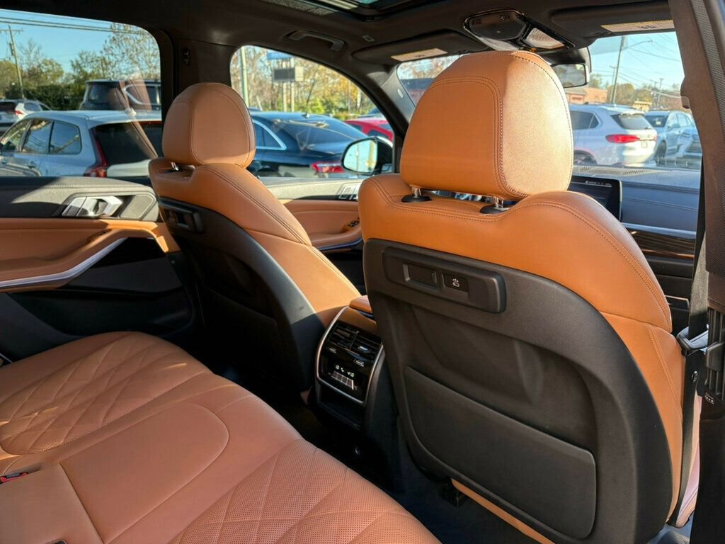 Used 2023 BMW X5 xDrive40i w/ M Sport Package image 23